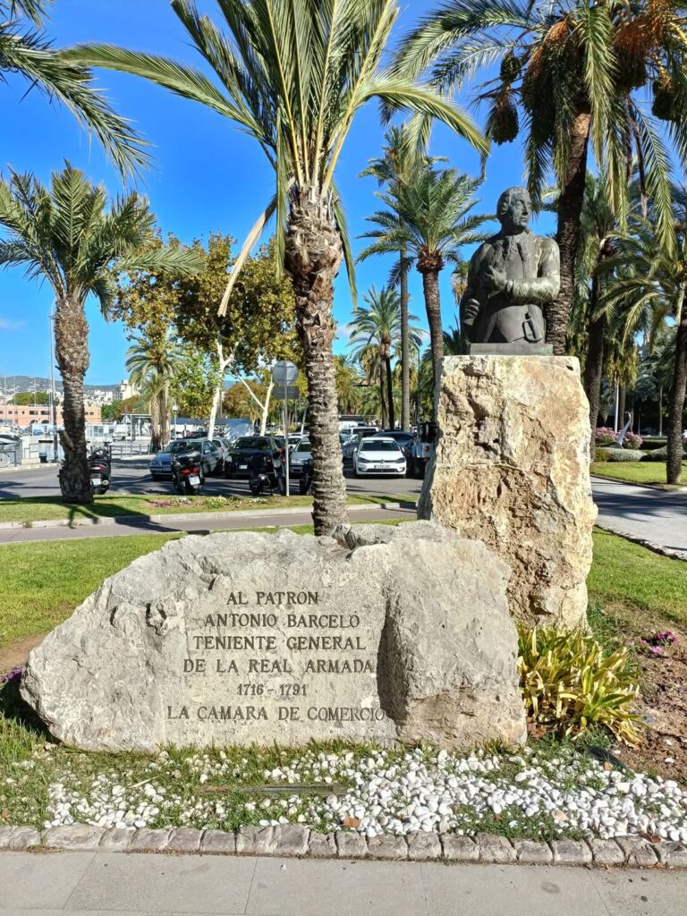 Fototour Teilnehmerzahl min.2 Pax max. 15 Pax Montag, Dienstag, Mittwoch, Donnerstag, Freitag 4 Std 09:30-13:30 Kunst, Kultur, Erlebnisgastronomie, Geschichte, Abenteuer, Shopping uvm. Info & Reservierung , Anruf / WhatsApp 0034642430089