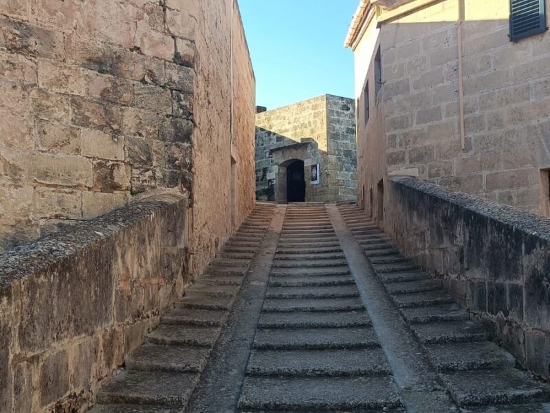Fototour Tag - Exklusiv jeden Samstag & Sonntag 09:30-13:30 Alte Festung zum Schutz vor Piraten inkl. Foto-Tour in Palma Info & Reservierung, Anruf/WhatsApp 0034642430089
